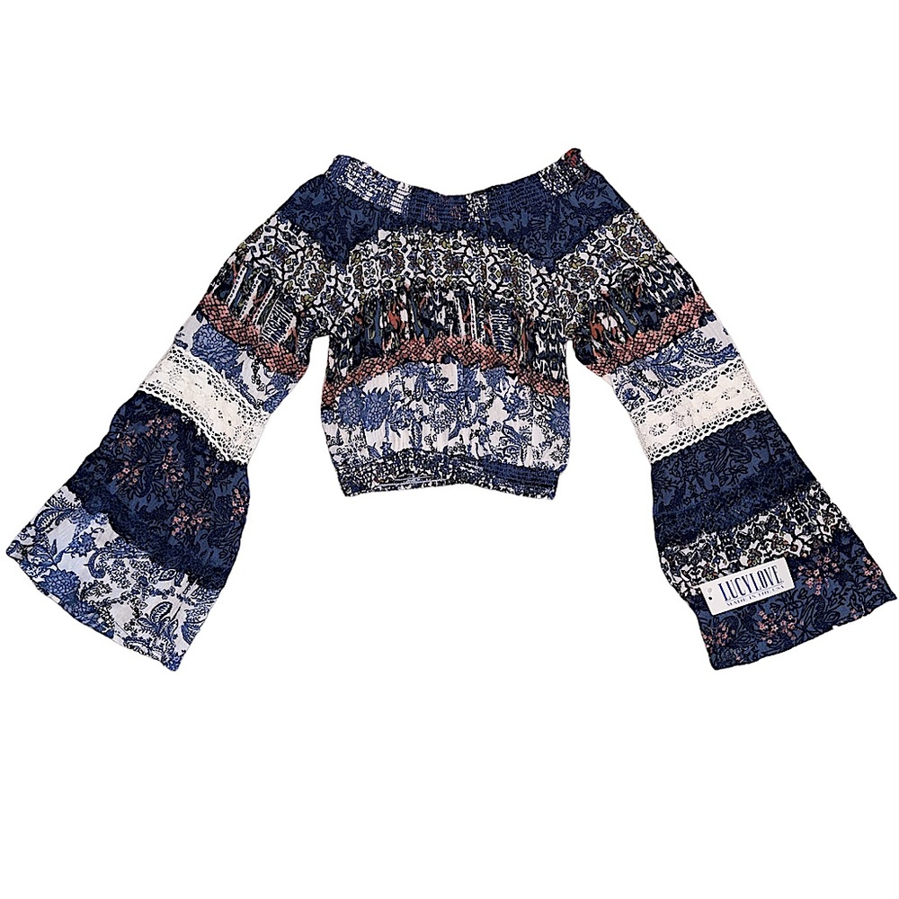 Flare Sleeve Crop Top